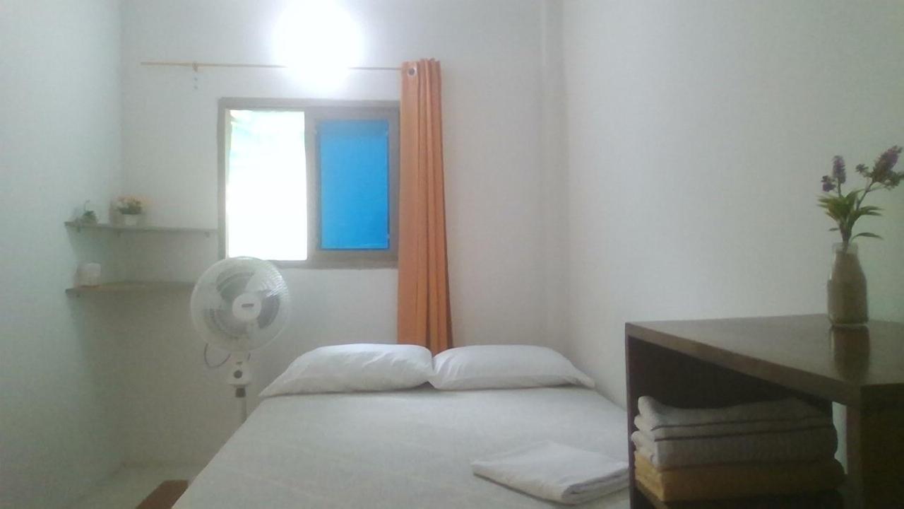 Hostal Paloma Cafe 帕洛米诺 客房 照片